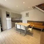 Vila Tastefully Furnished Flat With Pool And Playground Bibione