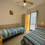 Tastefully Furnished Flat With Pool And Playground Villa