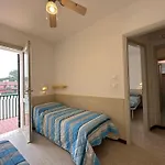 Tastefully Furnished Flat With Pool And Playground Vila *
